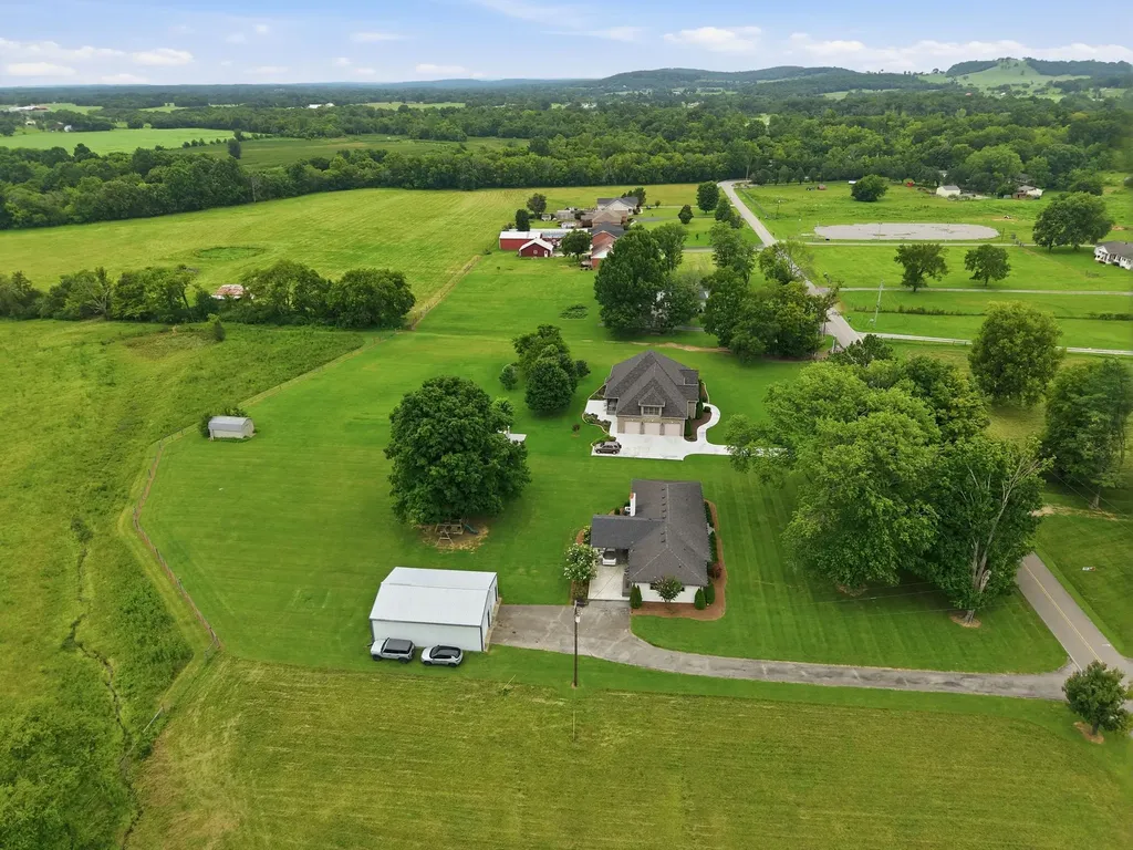 656 Spring Creek Lane Lebanon TN 37090