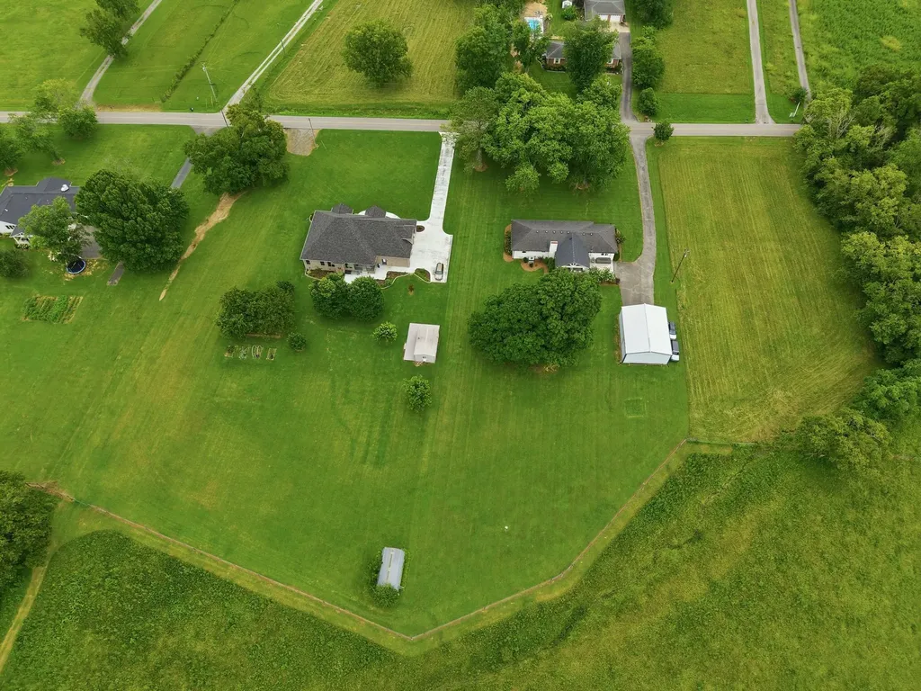 656 Spring Creek Lane Lebanon TN 37090