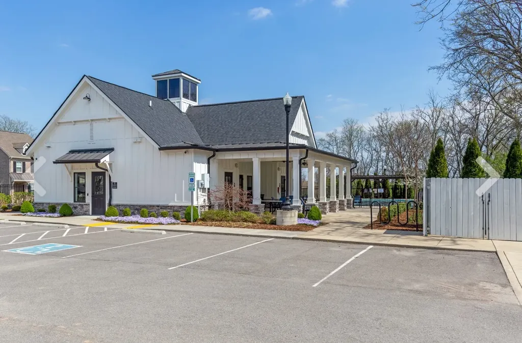 192 Grandstand Boulevard Gallatin TN 37066