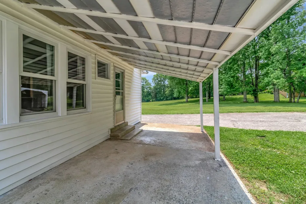5039 Wilson Pike Arrington TN 37014