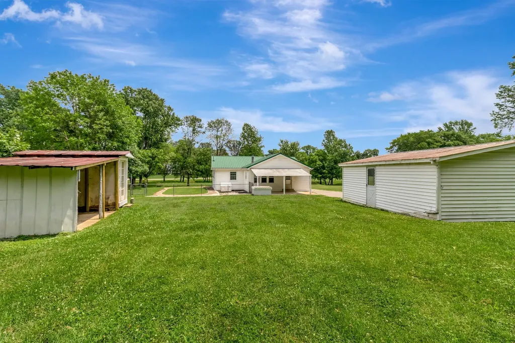 5039 Wilson Pike Arrington TN 37014
