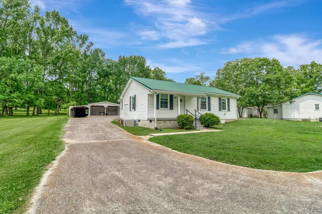 5039 Wilson Pike Arrington TN 37014