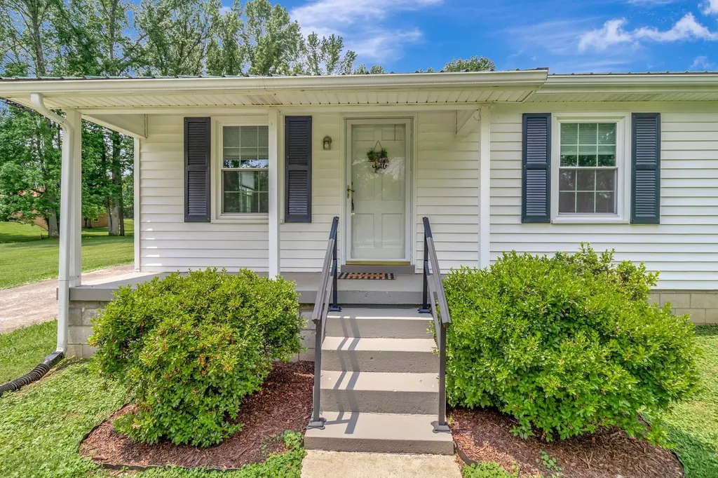 5039 Wilson Pike Arrington TN 37014