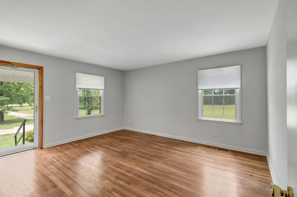 5039 Wilson Pike Arrington TN 37014