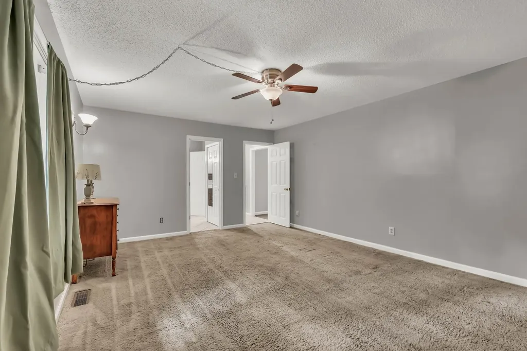 3111 Ashland City Road Clarksville TN 37043