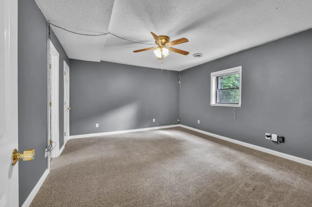 3111 Ashland City Road Clarksville TN 37043
