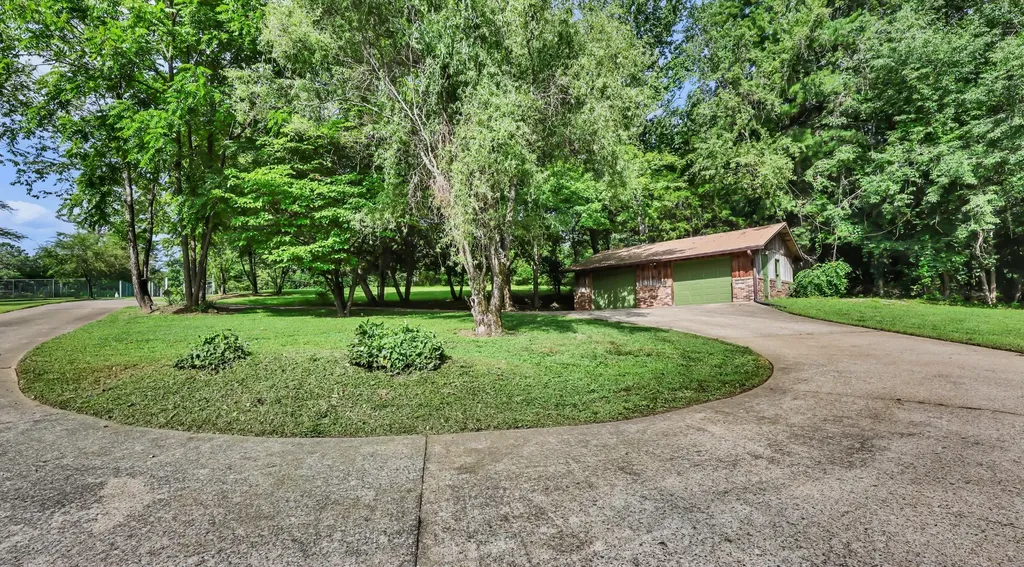 3111 Ashland City Road Clarksville TN 37043