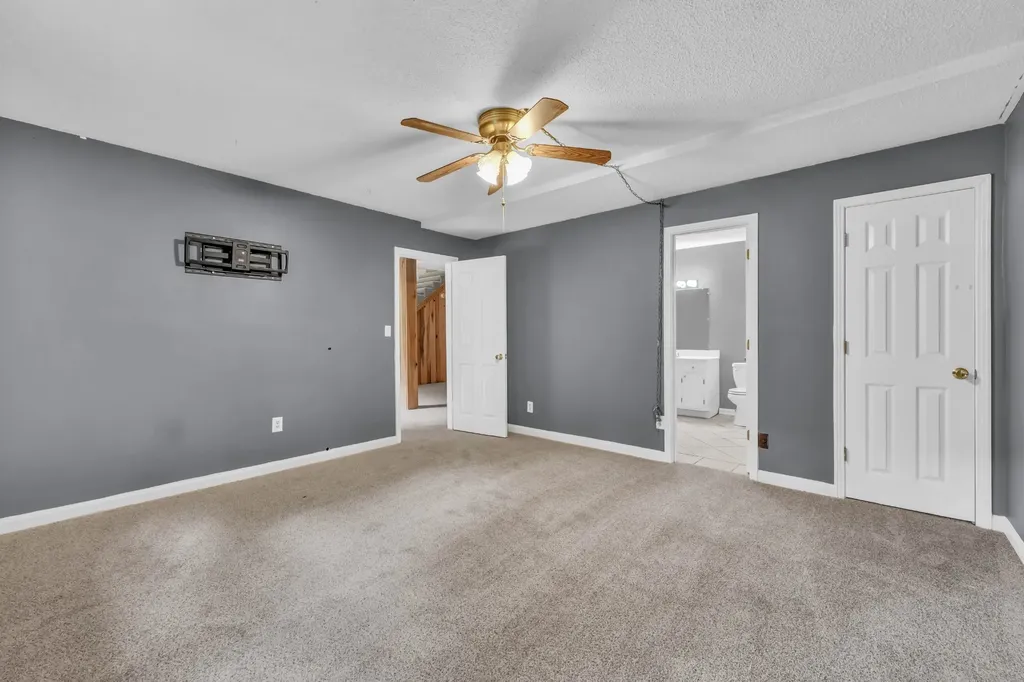 3111 Ashland City Road Clarksville TN 37043