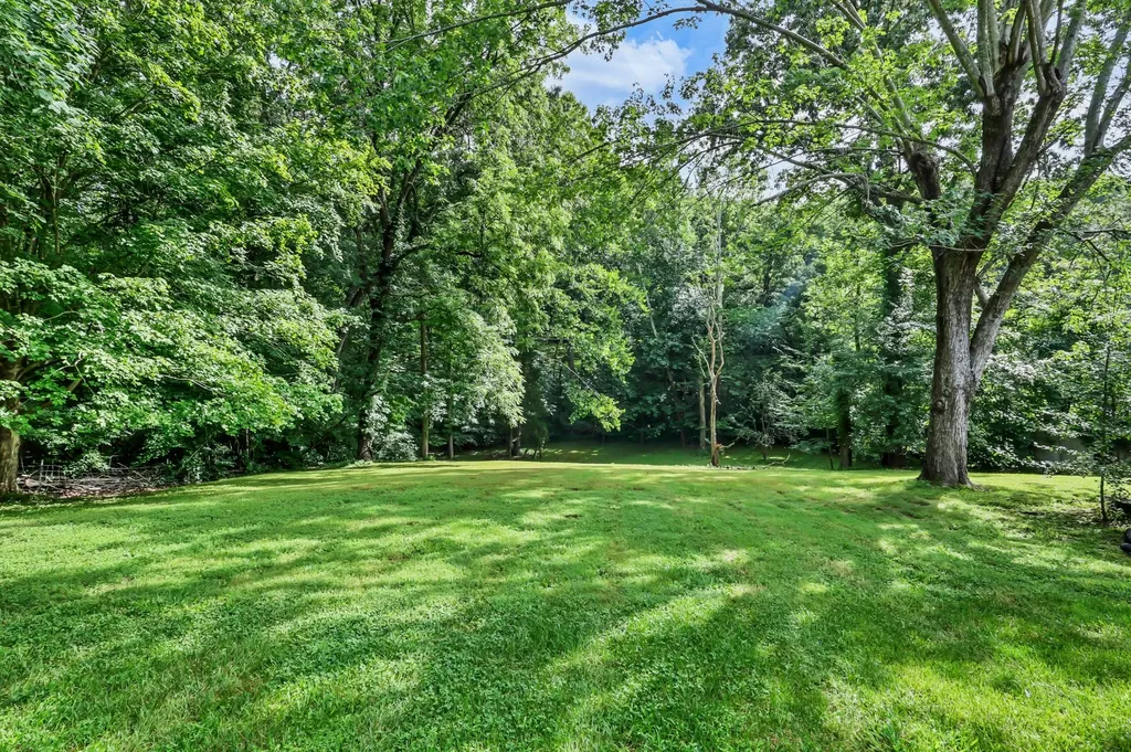 3111 Ashland City Road Clarksville TN 37043