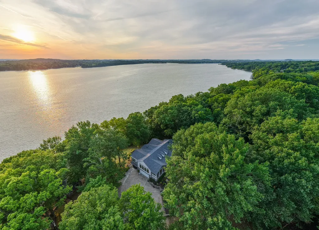 428 Beacon Hill Drive Mount Juliet TN 37122