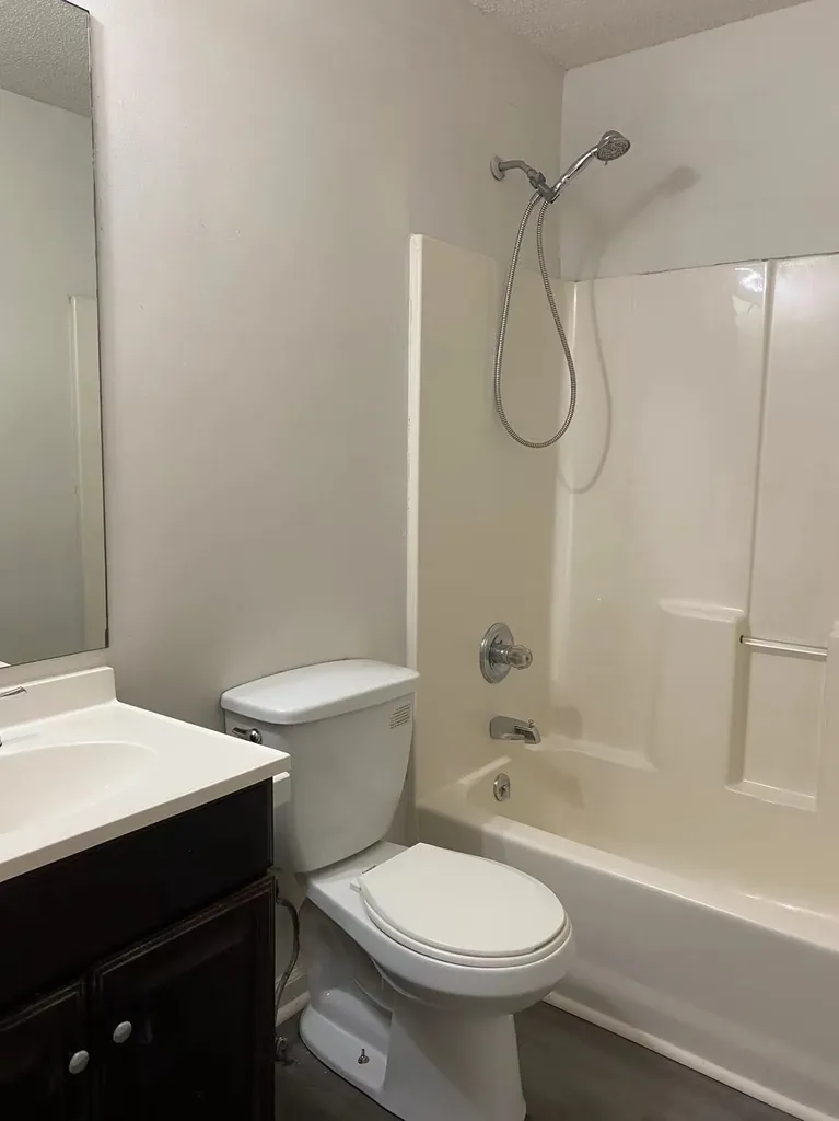 1835 Cottingham Court Clarksville TN 37042