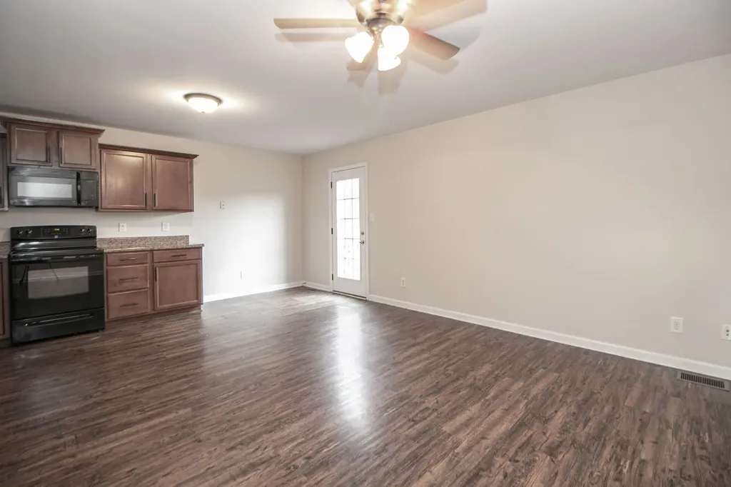 1716 Thistlewood Drive #D Clarksville TN 37042