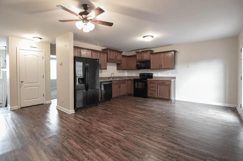 1716 Thistlewood Drive #D Clarksville TN 37042