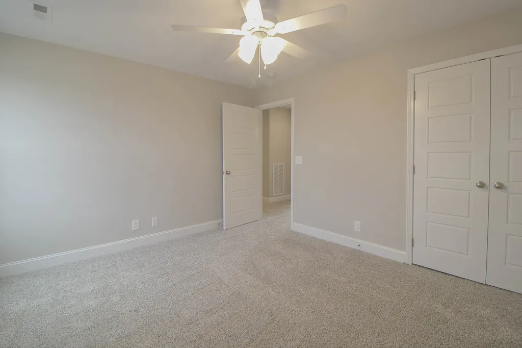 2074 Ireland Way Clarksville TN 37042