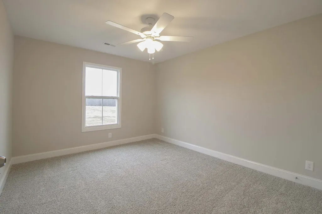 2074 Ireland Way Clarksville TN 37042