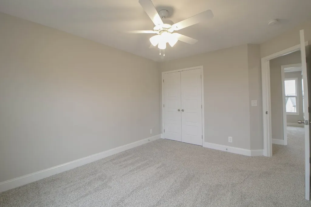 2074 Ireland Way Clarksville TN 37042