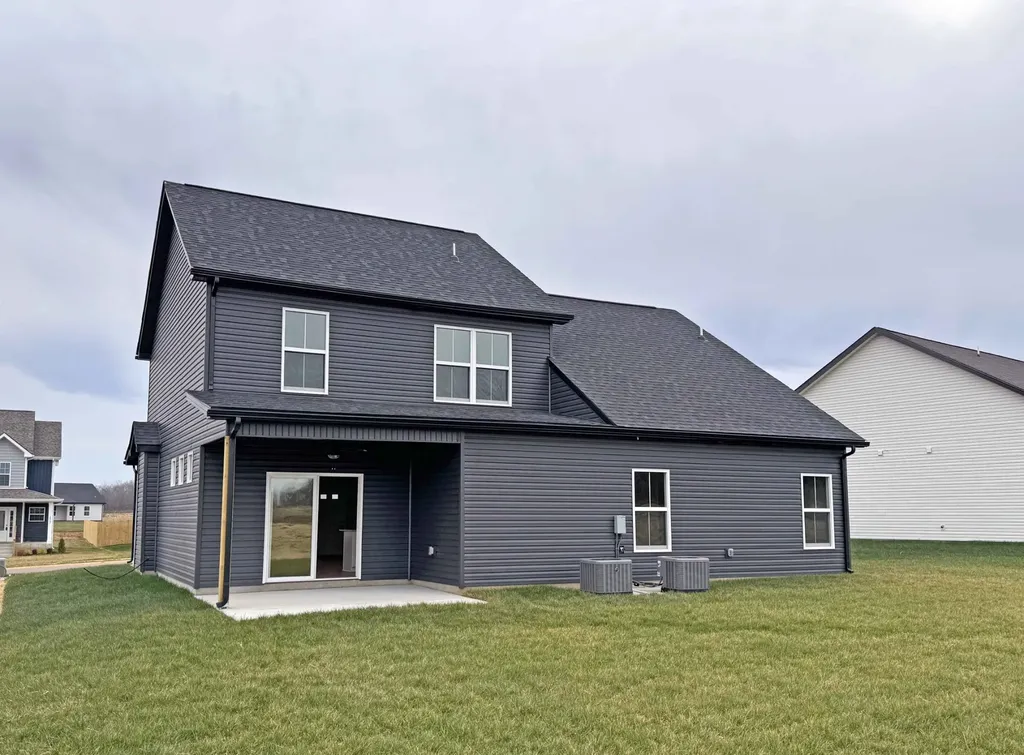 2074 Ireland Way Clarksville TN 37042