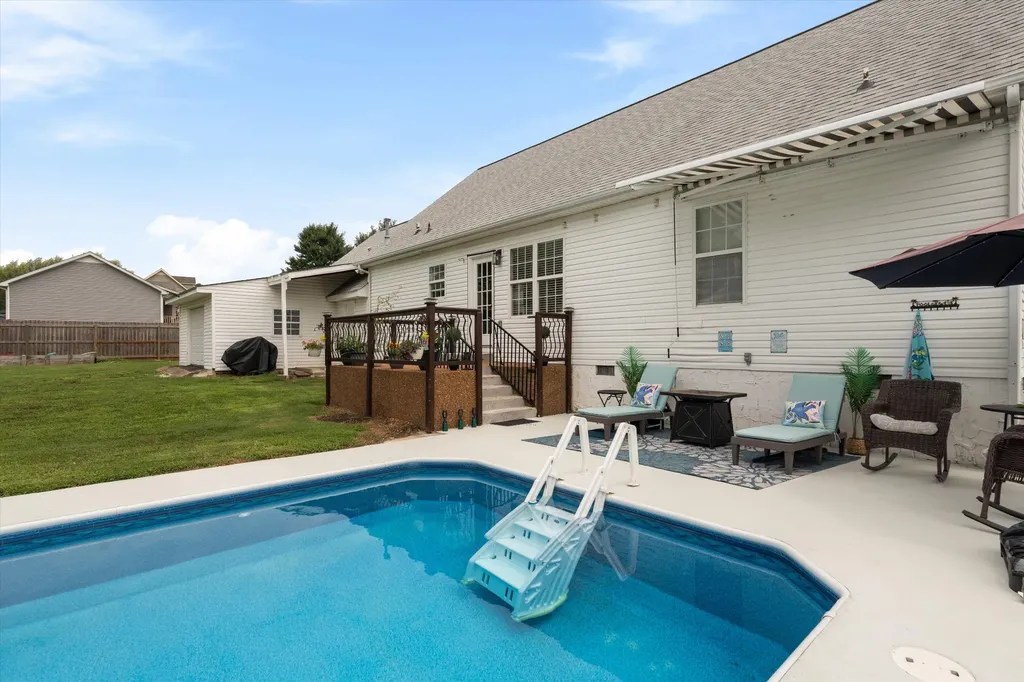3941 Honeysuckle Way Chapel Hill TN 37034