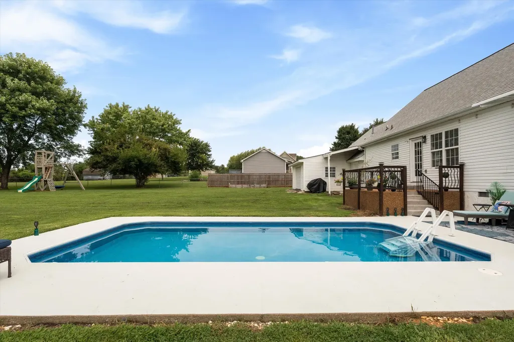 3941 Honeysuckle Way Chapel Hill TN 37034