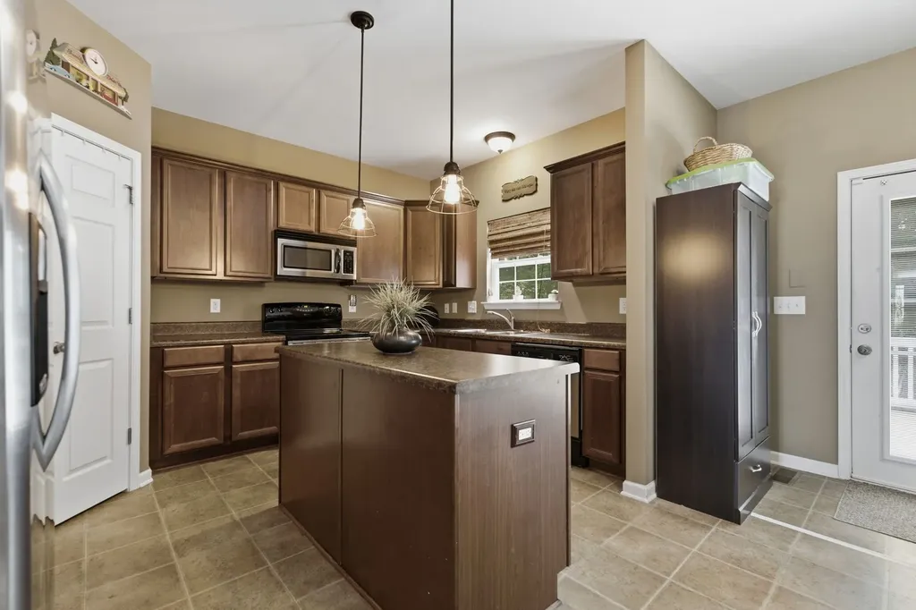 2512 Burnt Pine Court Antioch TN 37013