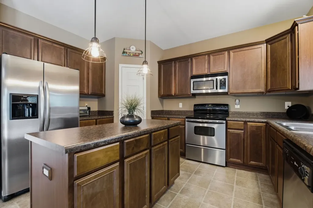 2512 Burnt Pine Court Antioch TN 37013