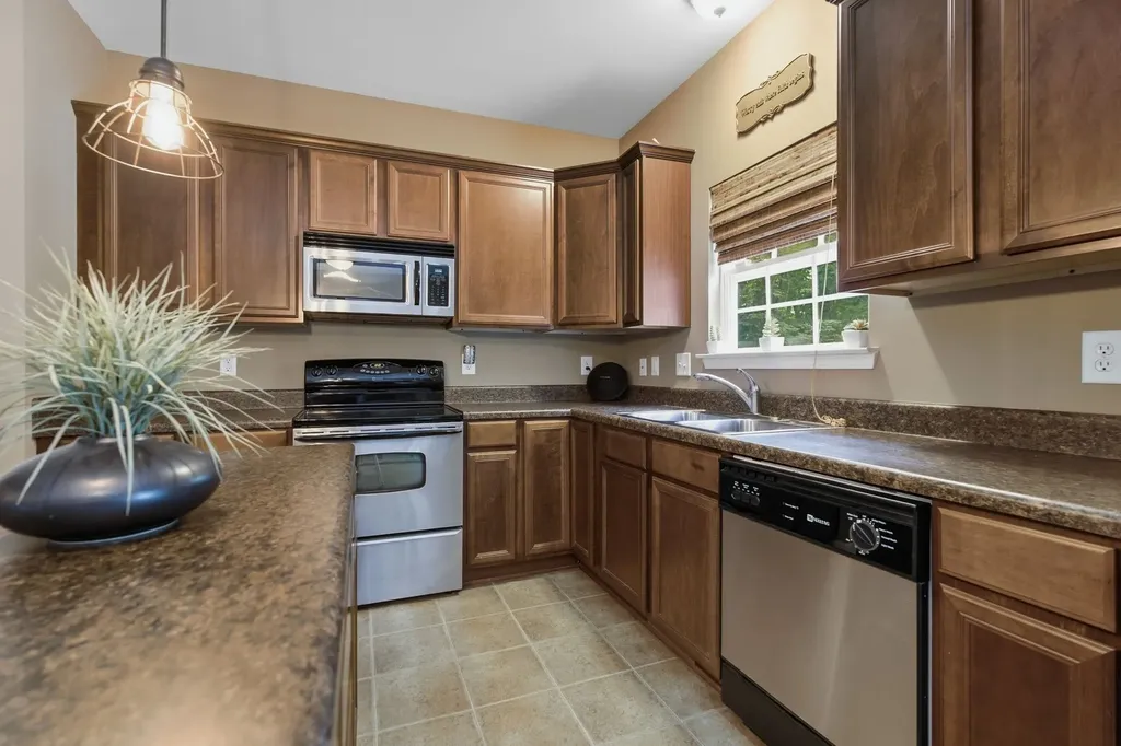 2512 Burnt Pine Court Antioch TN 37013