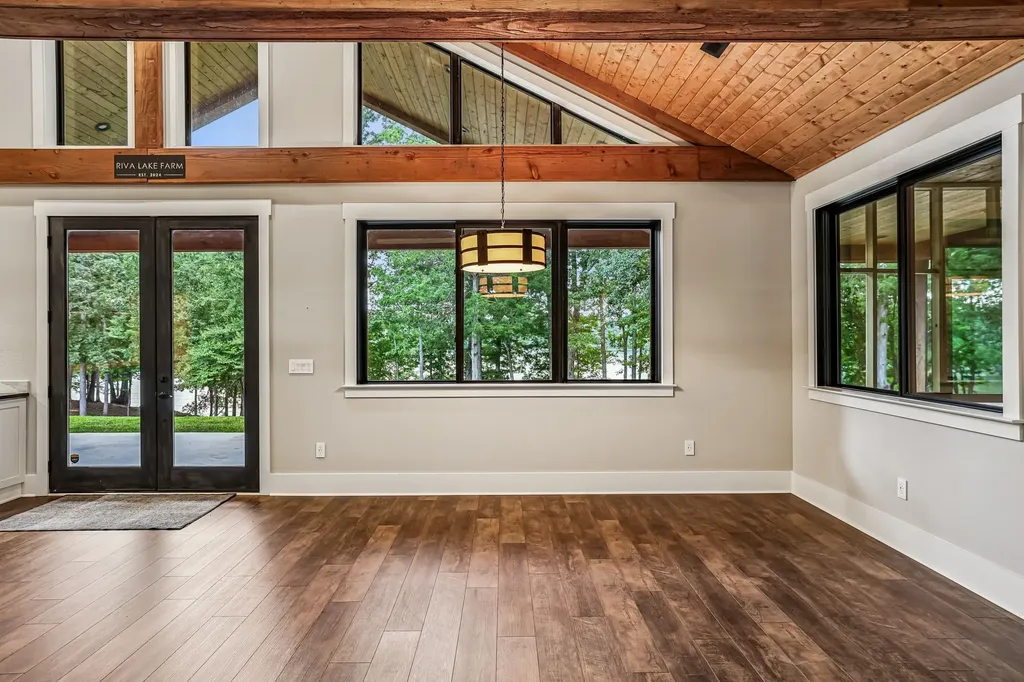 323 Sunset Cove Lane Winchester TN 37398
