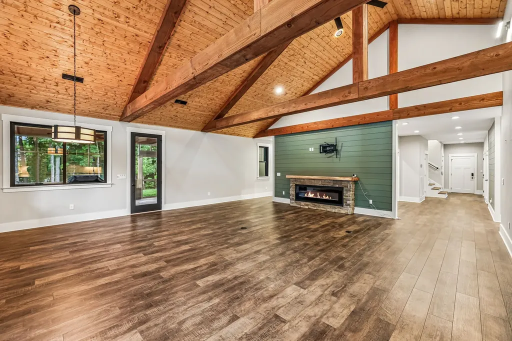 323 Sunset Cove Lane Winchester TN 37398