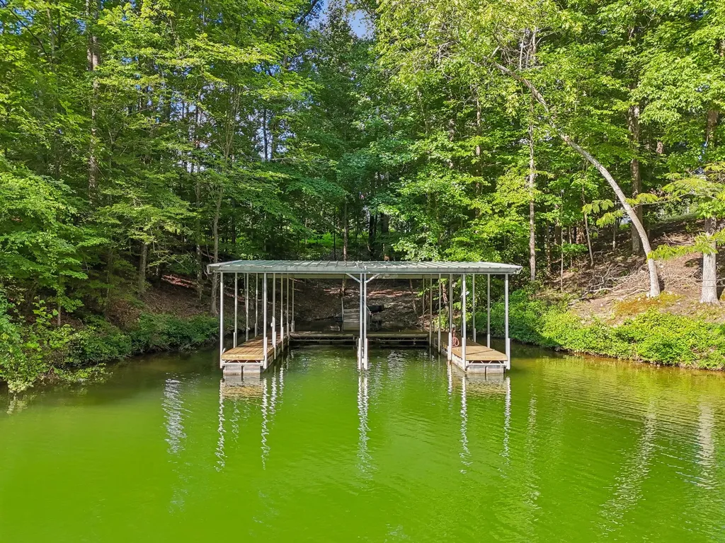 323 Sunset Cove Lane Winchester TN 37398