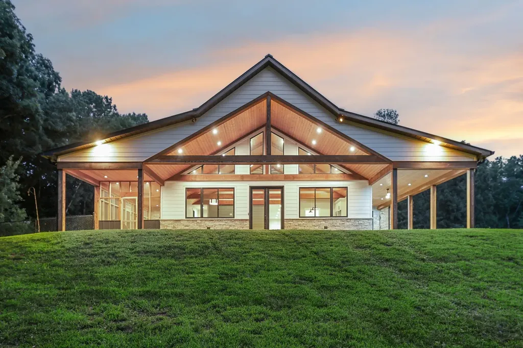 323 Sunset Cove Lane Winchester TN 37398