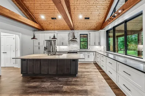 323 Sunset Cove Lane Winchester TN 37398