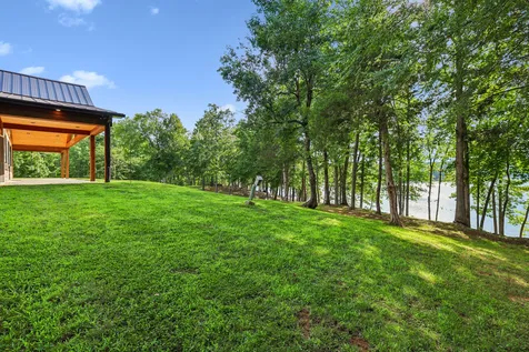 323 Sunset Cove Lane Winchester TN 37398