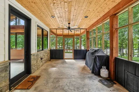323 Sunset Cove Lane Winchester TN 37398