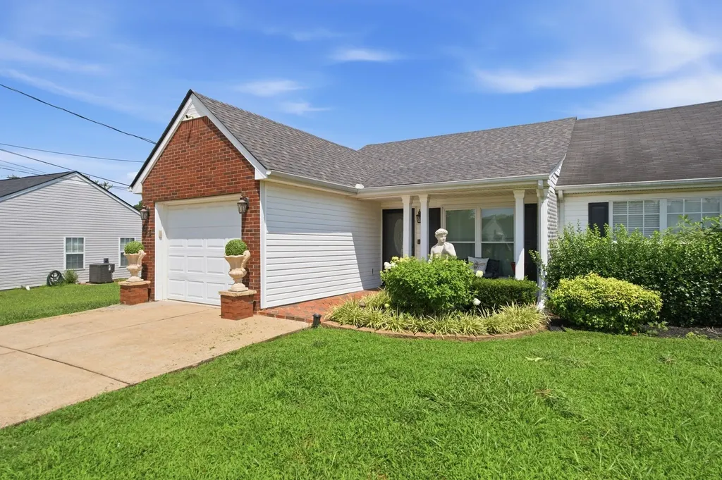 405 Reavis Avenue Smyrna TN 37167