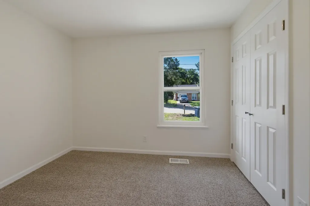 4321 Valley Grove Drive Hermitage TN 37076