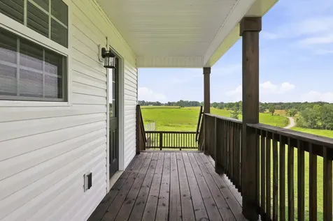 1719 Purvin Lollar Road Sparta TN 38583