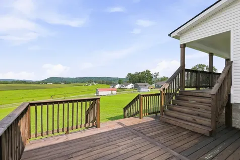 1719 Purvin Lollar Road Sparta TN 38583