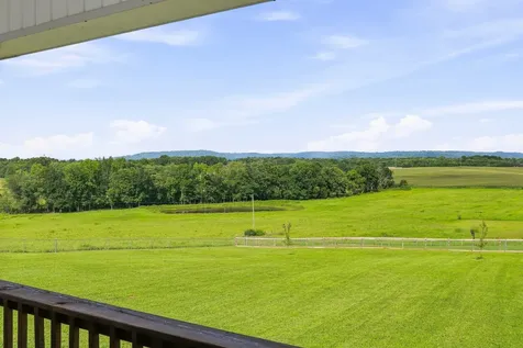 1719 Purvin Lollar Road Sparta TN 38583