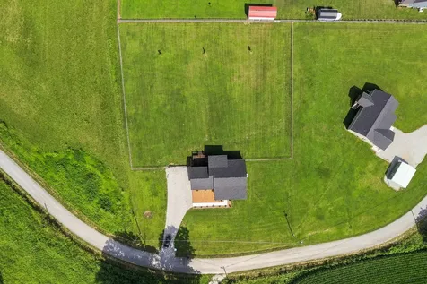 1719 Purvin Lollar Road Sparta TN 38583