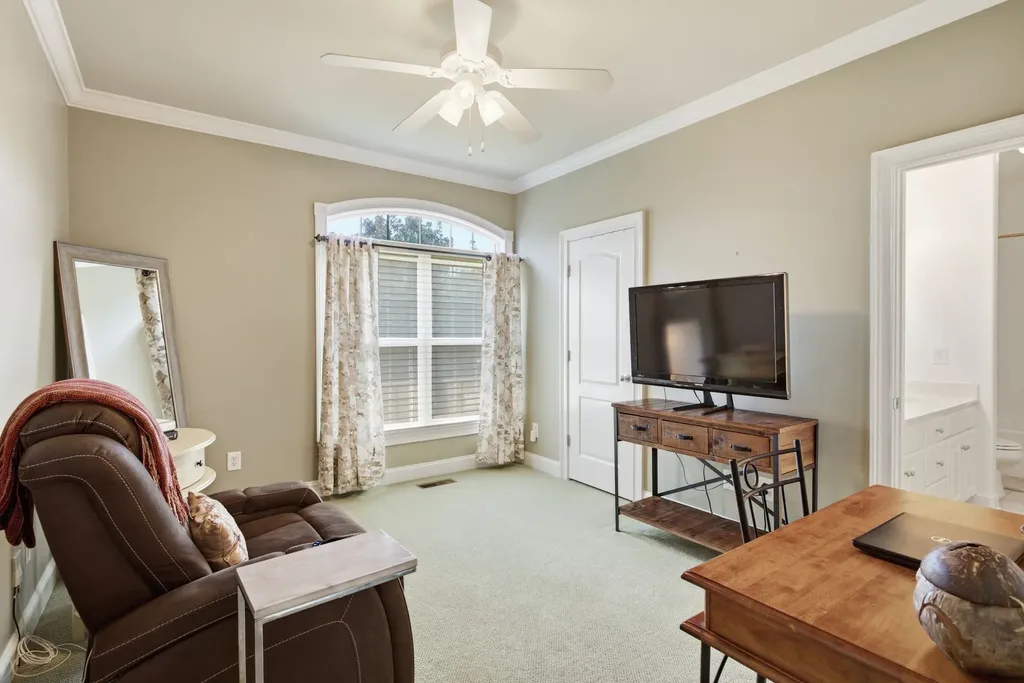 114 Collinwood Drive Gallatin TN 37066
