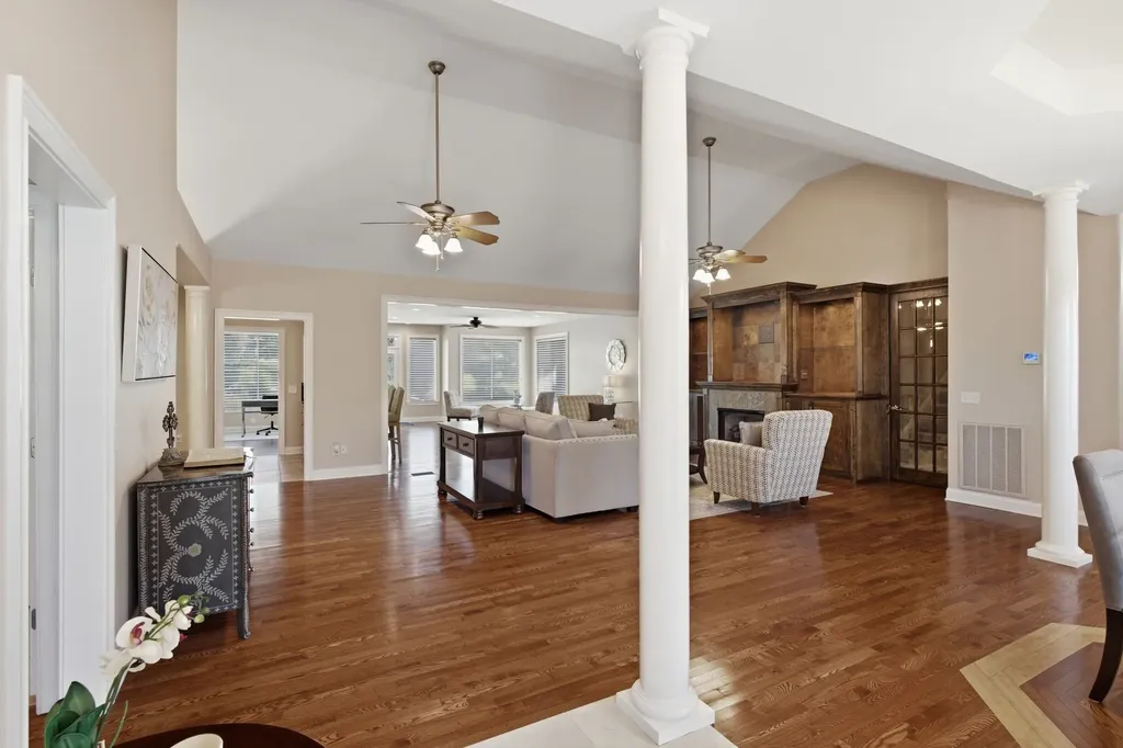 114 Collinwood Drive Gallatin TN 37066