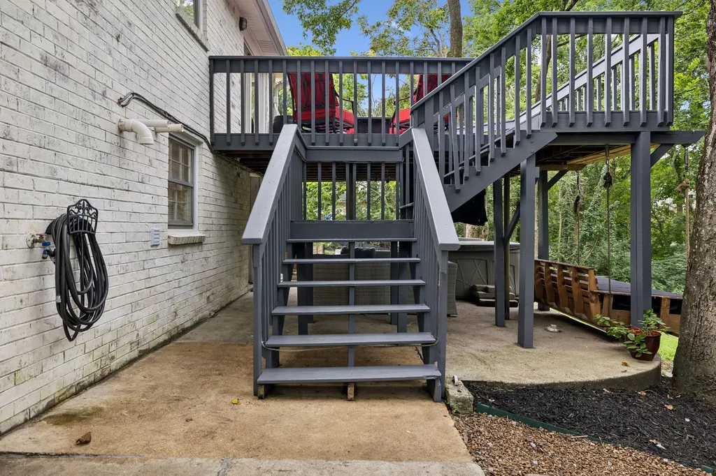 5915 Kinsdale Drive Nashville TN 37211