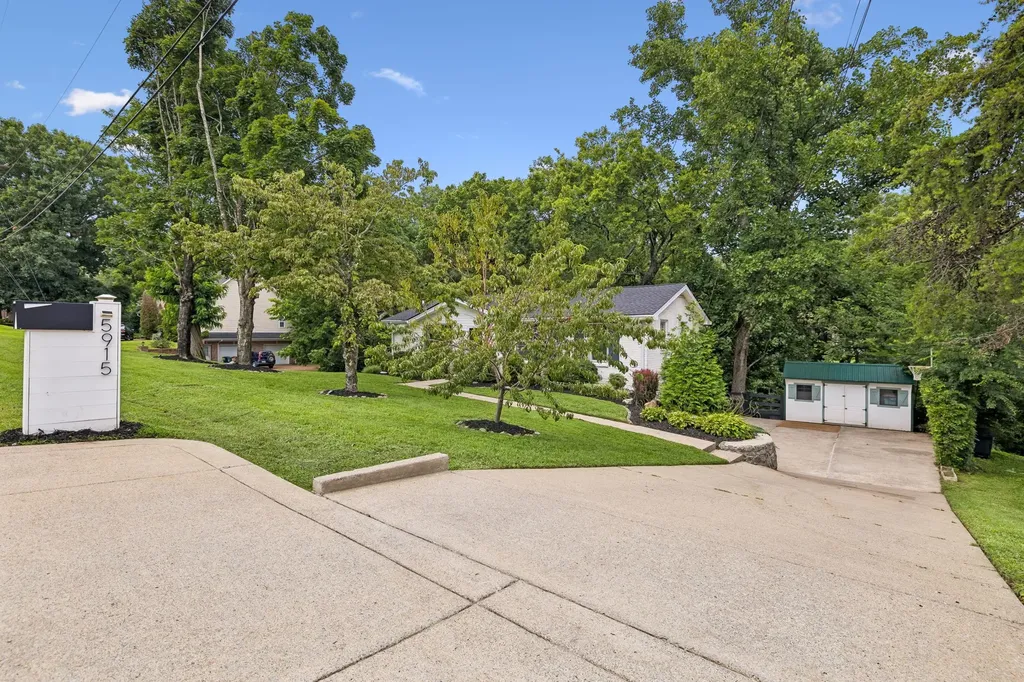 5915 Kinsdale Drive Nashville TN 37211