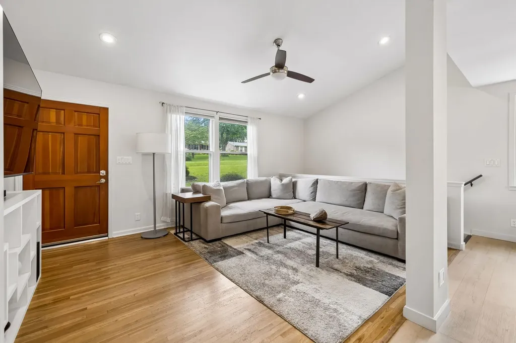 5915 Kinsdale Drive Nashville TN 37211