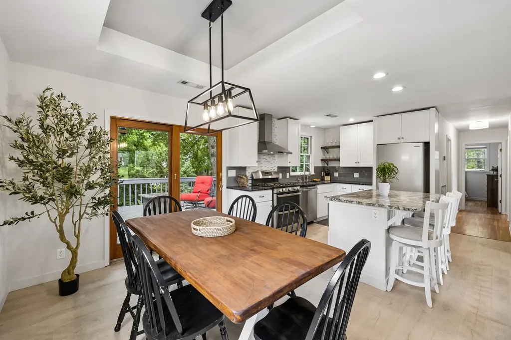 5915 Kinsdale Drive Nashville TN 37211