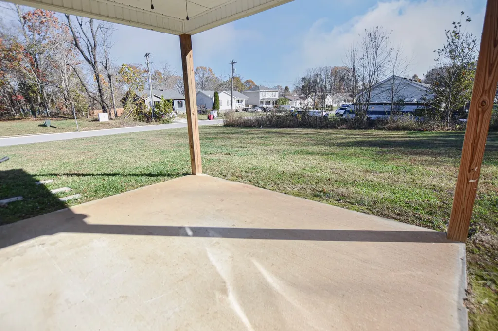 101 Cotton Court Clarksville TN 37040