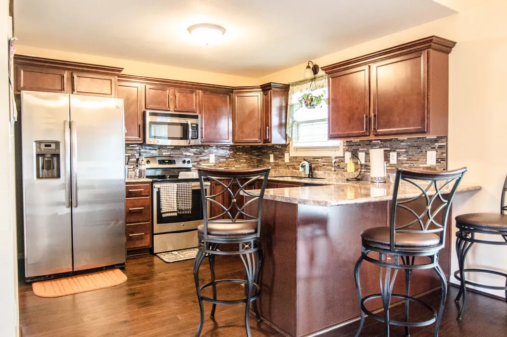 676 Crestone Court Clarksville TN 37042