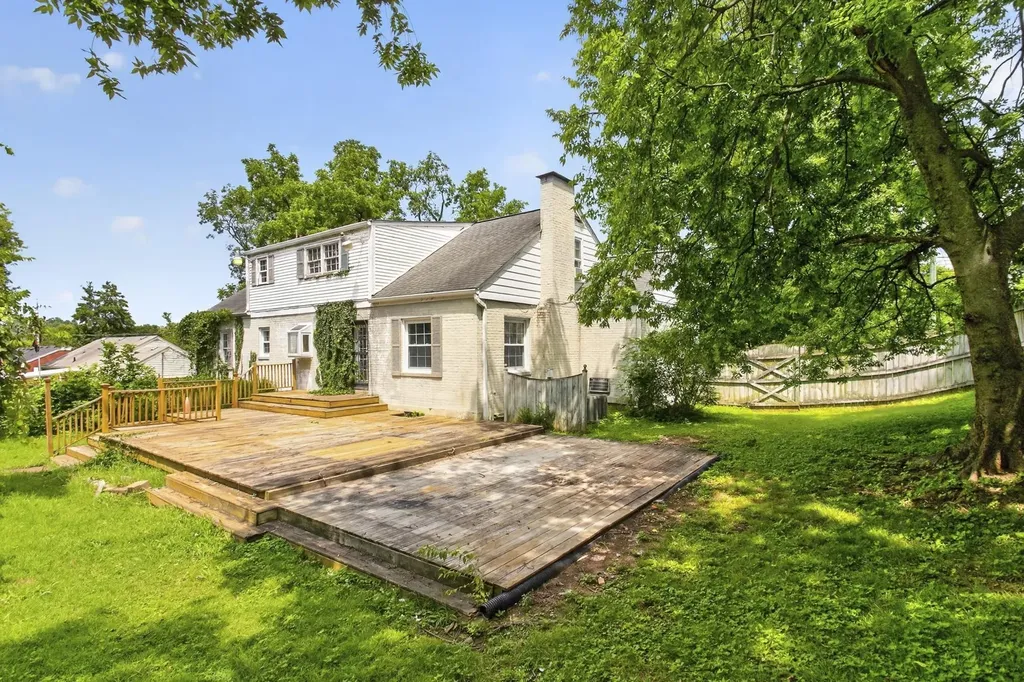 118 S Graycroft Avenue Madison TN 37115