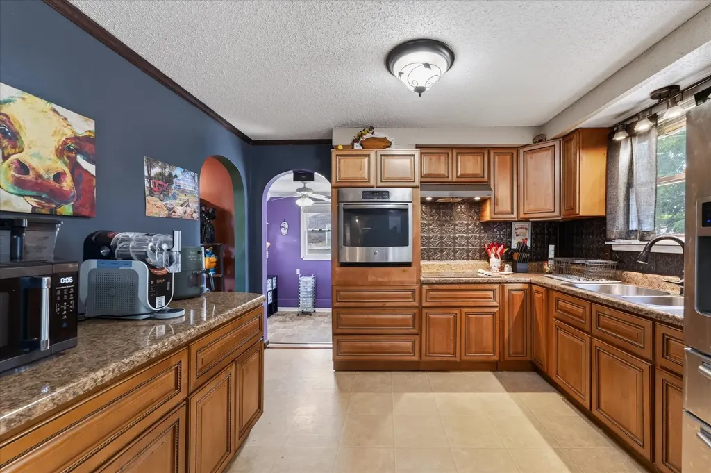 2404 Green Acres Drive Clarksville TN 37042