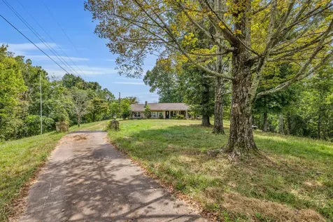 8455 Lewis Road Nashville TN 37221